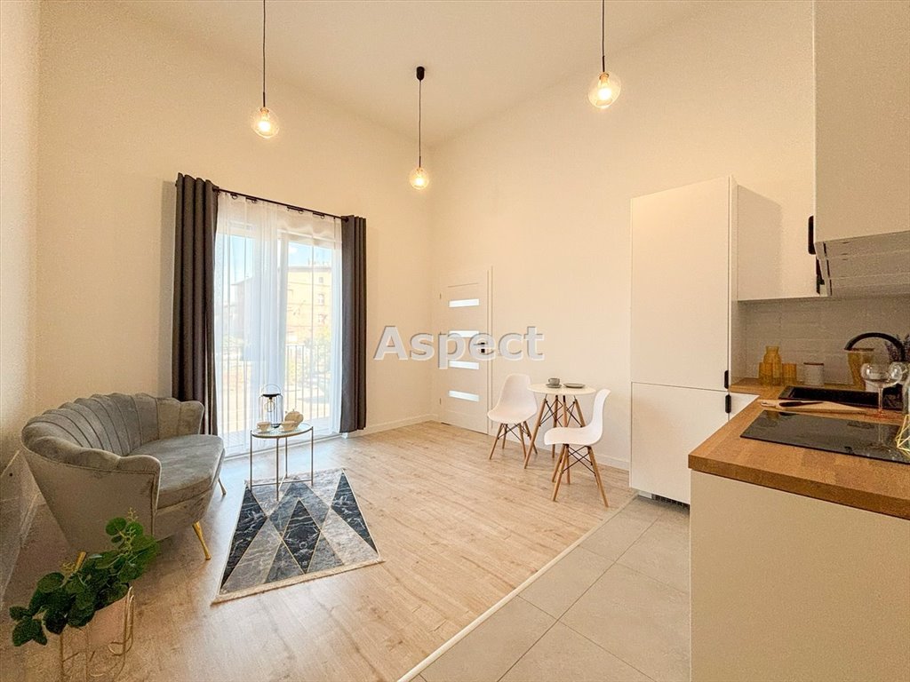 Nowoczesne 2-pokojowe mieszkanie z balkonem, gotowe do wprowadzenia Świętochłowice  32m2 Foto 1