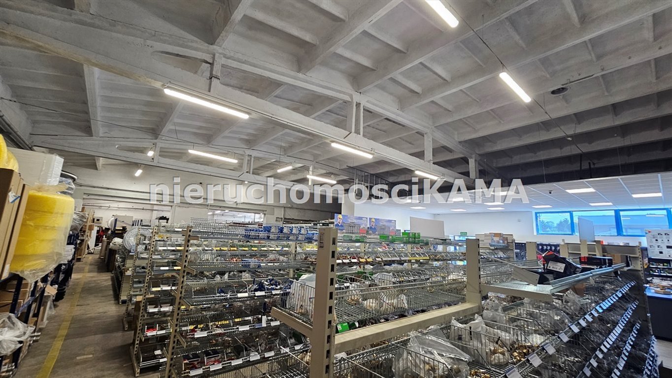 Magazyn 1603 m² z rampami, biurami i rozbudową - polecam! Bielsko-Biała  1 604m2 Foto 1