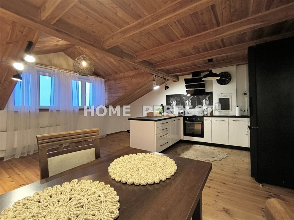 Dom 212 m2 z ogrodem i garażem w Kielcach Kielce, Ostra Górka  212m2 Foto 1