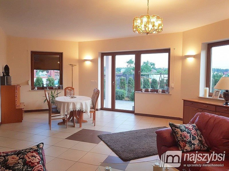 Dom na sprzedaż Cedynia, obrzeża 290m2 Foto 1 Dom na sprzedaż Cedynia, obrzeża 290m2 Foto 1