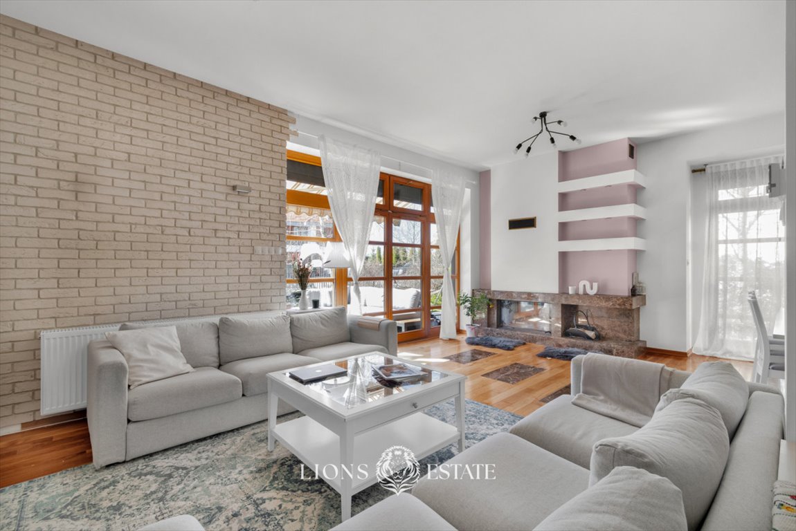 Zapraszam do obejrzenia domu 240 m² z ogrodem w Bielawie Bielawa, Konstancin-Jeziorna  240m2 Foto 1