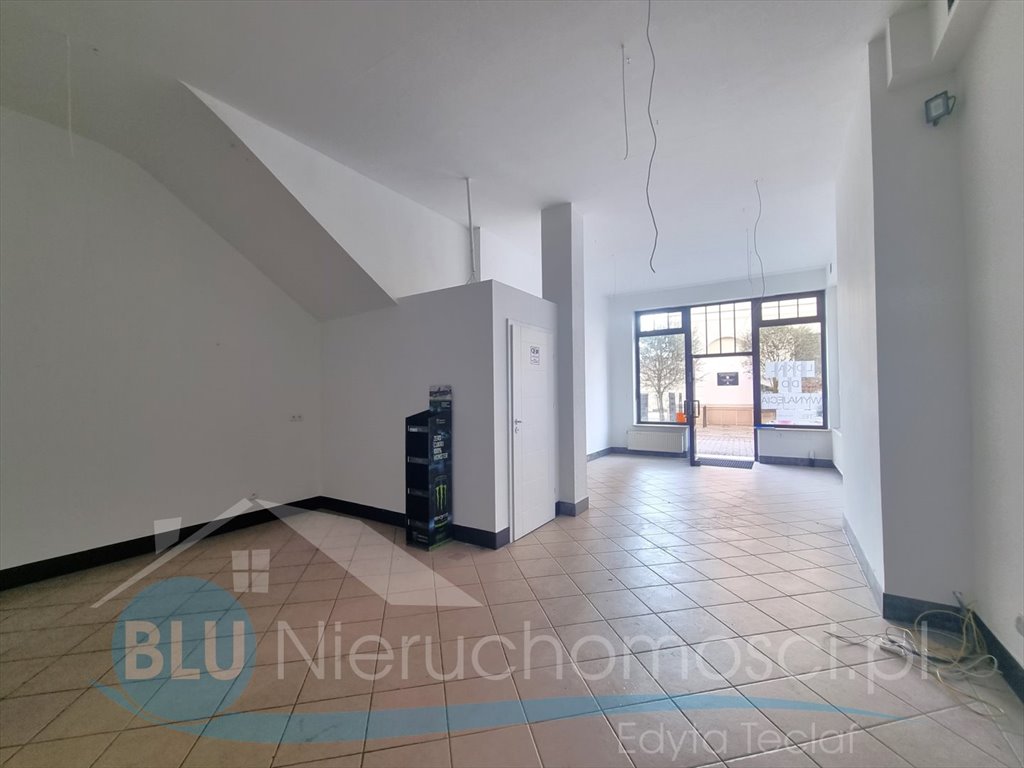 Na wynajem przestronny lokal usługowy 140 m² w centrum Głogowa Głogów, Stare Miasto  140m2 Foto 1