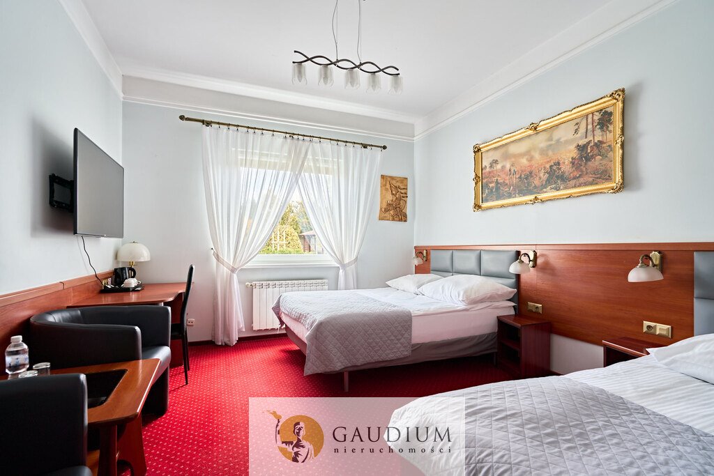 Hotel 14 pokoi, parking, modernizacja, świetna lokalizacja Bydgoszcz, Bartodzieje  450m2 Foto 1