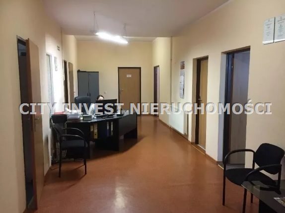 Lokal użytkowy na wynajem Modrzyca  370m2 Foto 1