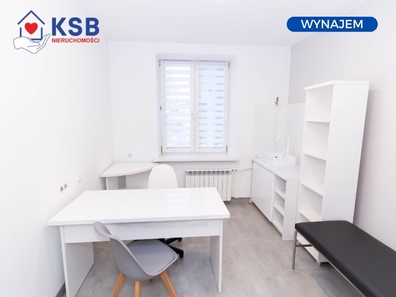 Lokal medyczny 16 m², blisko rynku, dostęp do wspólnej poczekalni Ostrowiec Świętokrzyski, Denkowska 8  16m2 Foto 1