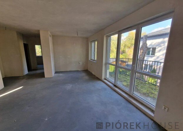 Polecam przestronne 147 m² dwupoziomowe mieszkanie z ogrodem i balkonem Warszawa, Rembertów, Zygmuntów  147m2 Foto 1