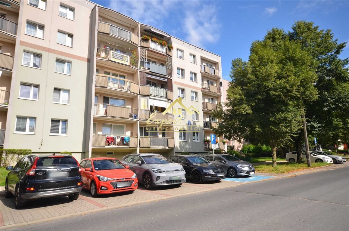 Mieszkanie czteropokojowe  na sprzedaż Olsztyn, Osiedle Generałów, im. Generała Józefa Hallera  73m2 Foto 1