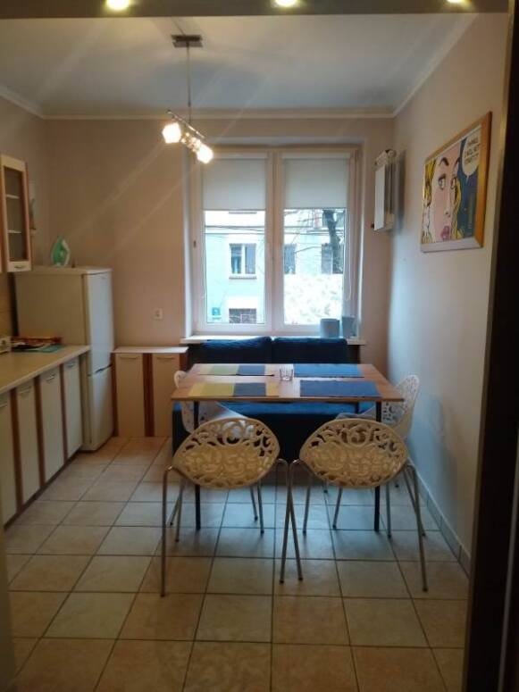 Zapraszam do obejrzenia 39 m² mieszkania w centrum Częstochowy Częstochowa, Centrum  39m2 Foto 1