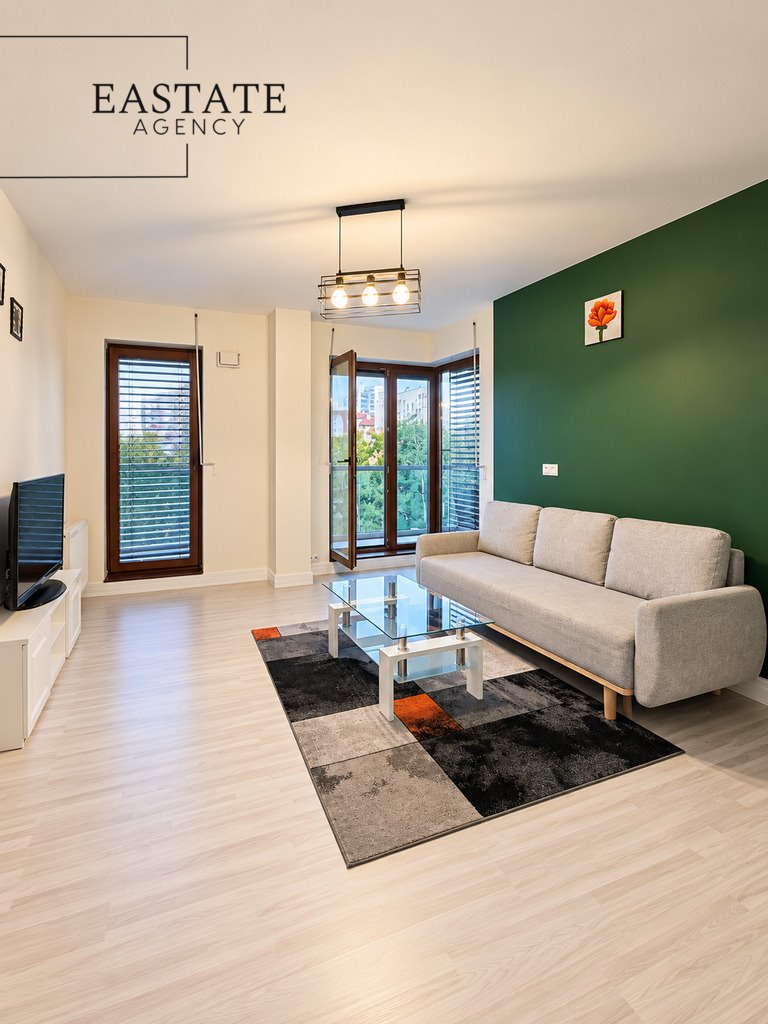 Polecam przestronne 64 m² mieszkanie z tarasem na Mokotowie Warszawa, Mokotów, Służewiec, Aleja Wyścigowa  64m2 Foto 1