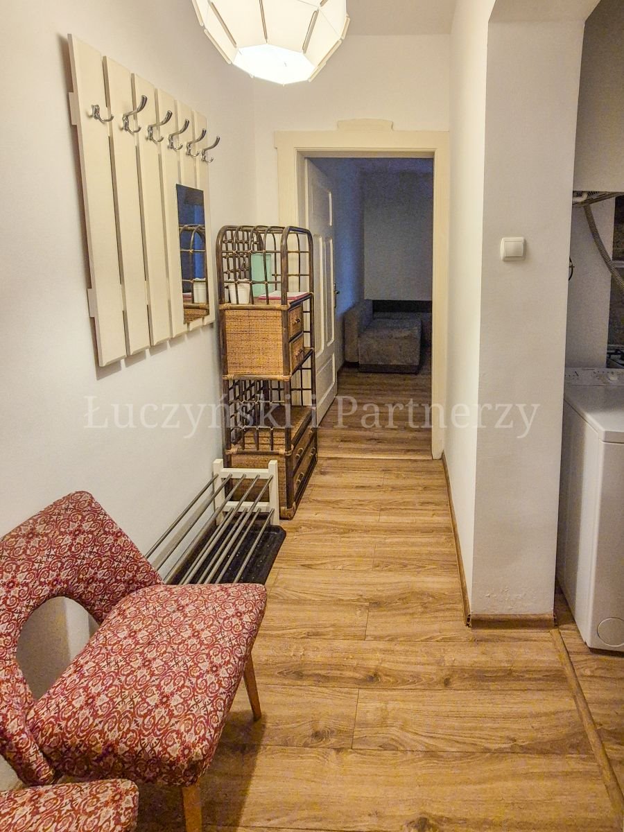 Przytulne 2-pokojowe mieszkanie z ogródkiem w Jeleniej Górze Jelenia Góra  33m2 Foto 1