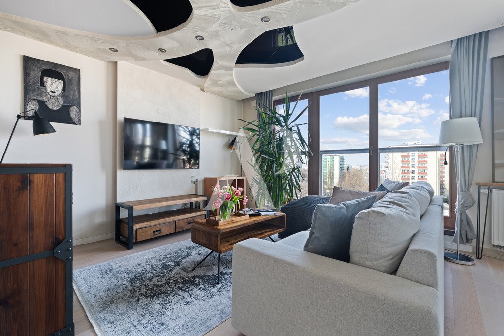 Stylowy 55m2 apartament na ostatnim piętrze z loggią i miejscem garażowym Warszawa, Praga-Południe, Czapelska  55m2 Foto 1