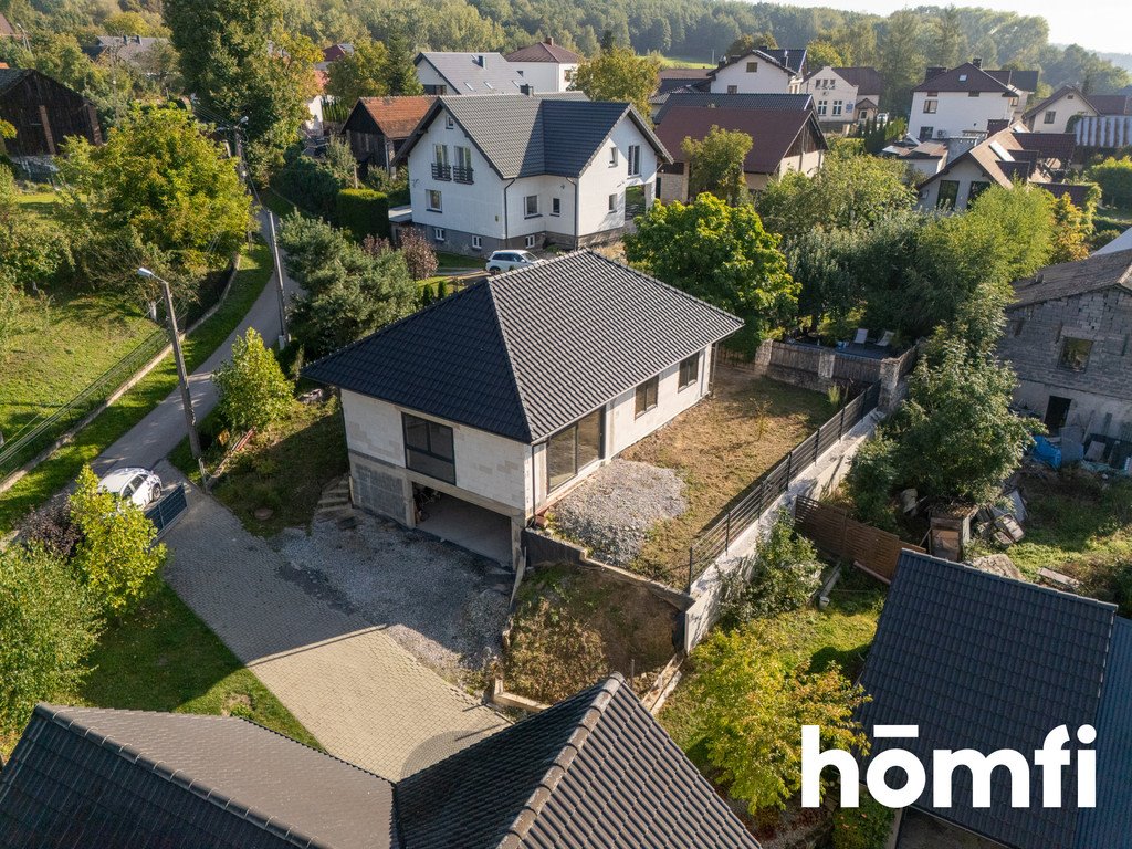 Na sprzedaż komfortowy dom 145 m² z garażem w Radwanowicach Radwanowice, 21 Lipca  145m2 Foto 1
