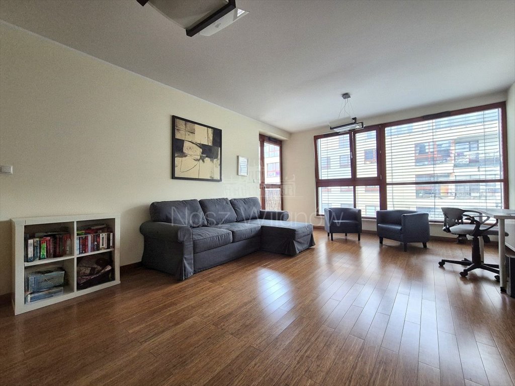 Do sprzedania przestronne 2-pokojowe mieszkanie 53 m² w Wilanowie Warszawa, Wilanów, Wilanów, Sarmacka 22  53m2 Foto 1