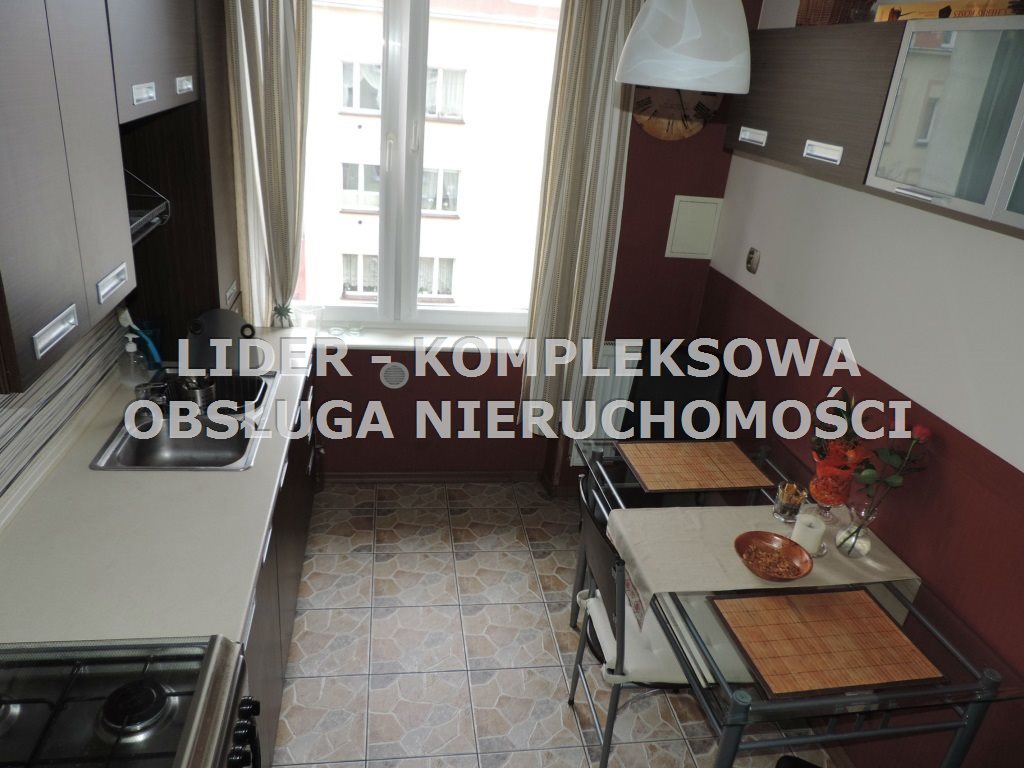 Mieszkanie trzypokojowe na wynajem Częstochowa, Centrum 61m2 Foto 1 Mieszkanie trzypokojowe na wynajem Częstochowa, Centrum 61m2 Foto 1