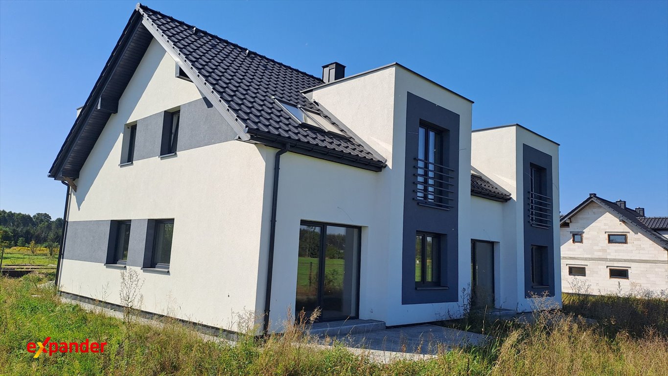 Polecam nowoczesny dom 119 m² z garażem i dużą działką Dąbrowa Górnicza, Jesionowa  119m2 Foto 1