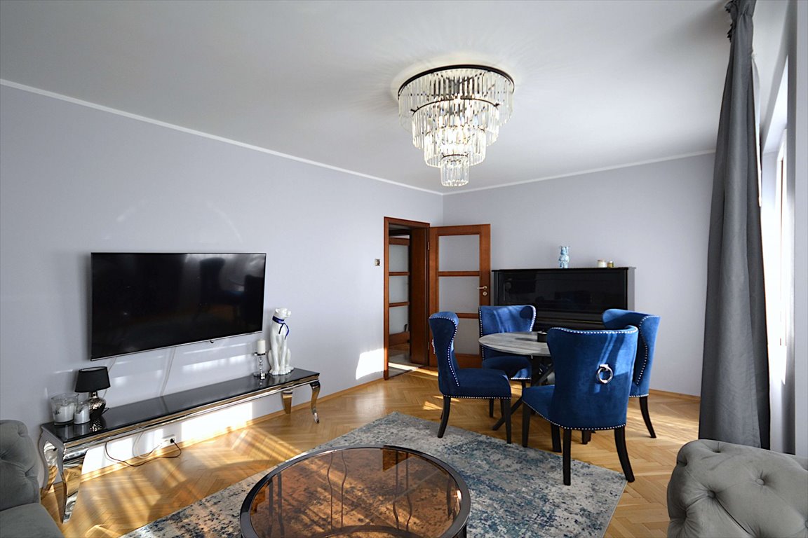 Mieszkanie trzypokojowe na sprzedaż Częstochowa, Śródmieście  80m2 Foto 1