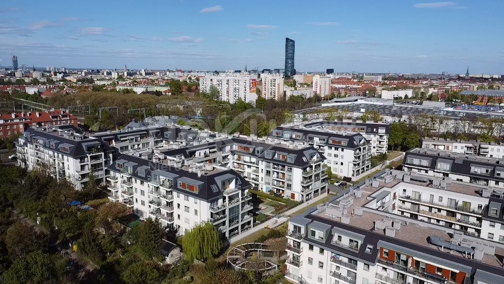 Zapraszam do wynajmu nowoczesnego apartamentu 3 pok. z tarasem Wrocław, al. gen. Józefa Hallera  69m2 Foto 1