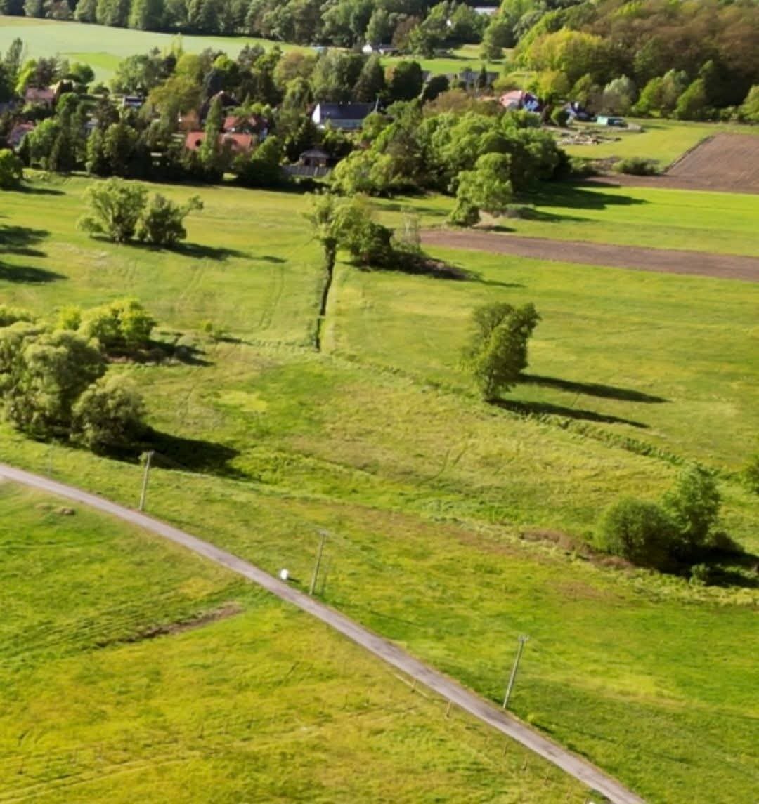 Polecam działkę 2790 m² w Tworogu Małym z mediami i dostępem do drogi Tworóg Mały, Wiejska  2 790m2 Foto 1