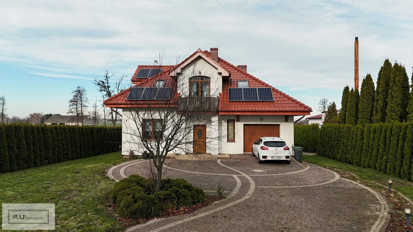 Przestronny dom 165 m² z garażem i ogrodem w Młodojewie Młodojewo  165m2 Foto 1