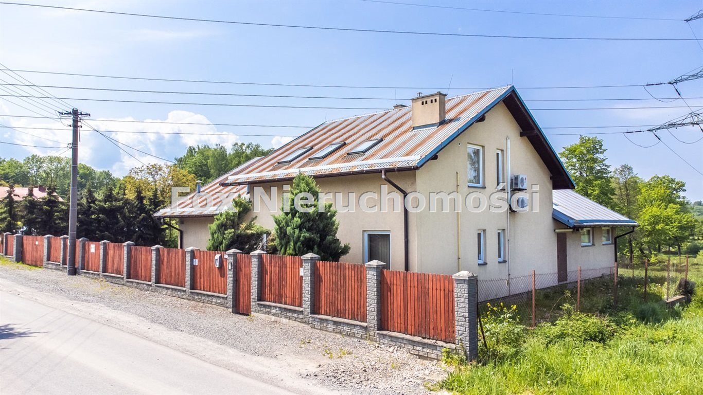 Lokal użytkowy na sprzedaż Bielsko-Biała, Hałcnów  302m2 Foto 1