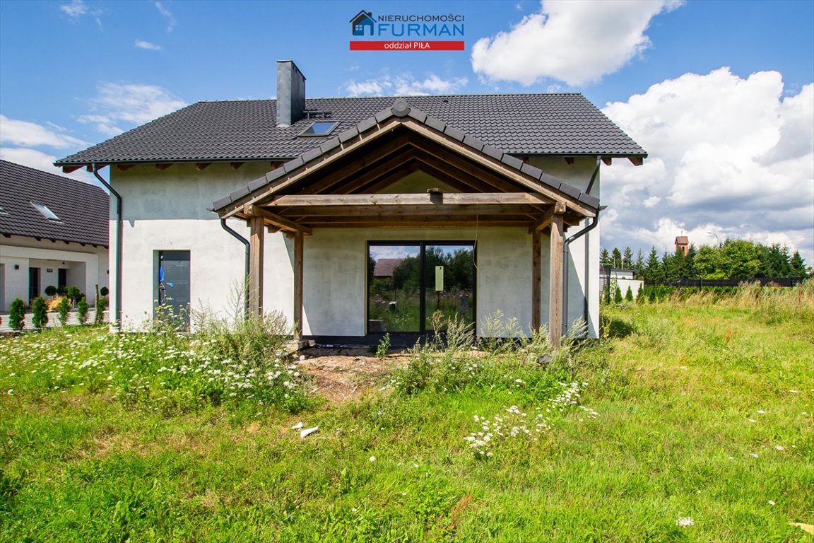 Nowoczesny dom wolnostojący 130,5 m2 z garażem i dużą działką Kaczory  161m2 Foto 1