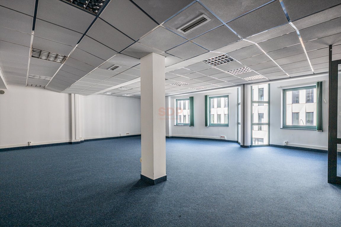 Lokal użytkowy na wynajem Wrocław, Stare Miasto, Stare Miasto, Komandorska  184m2 Foto 1
