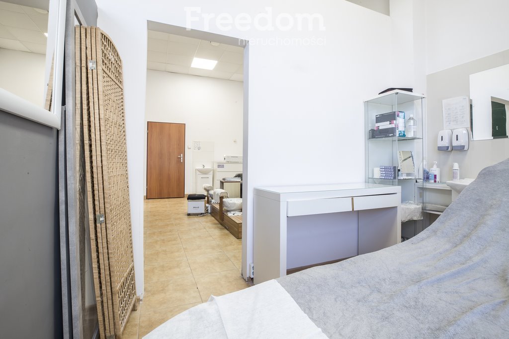 Lokal użytkowy na sprzedaż Rzeszów, Zagłoby  61m2 Foto 2