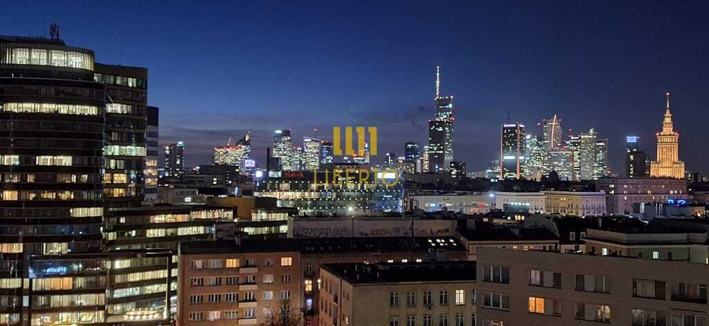 Widok na Warszawę! Jasna kawalerka przy Polnej z balkonem Warszawa, Śródmieście, Polna  30m2 Foto 1