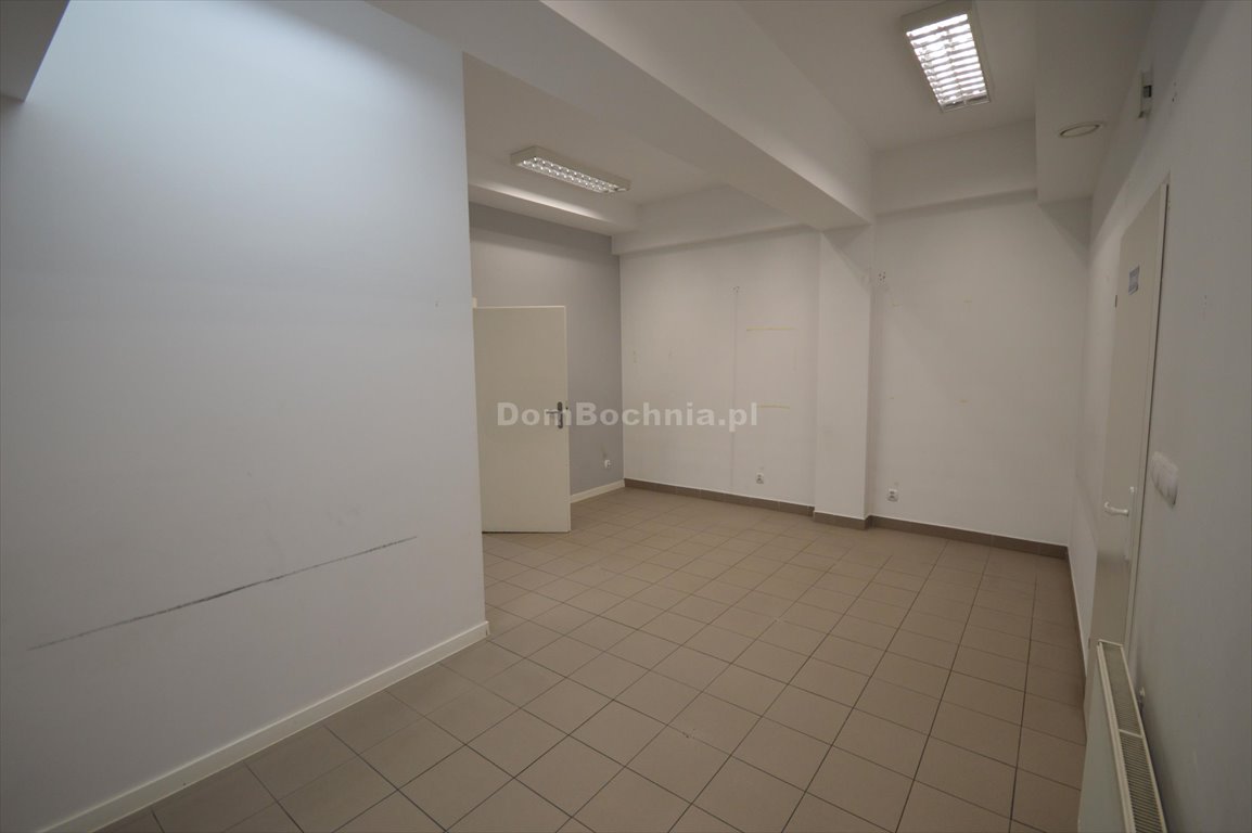 Lokal użytkowy na wynajem Bochnia  120m2 Foto 3