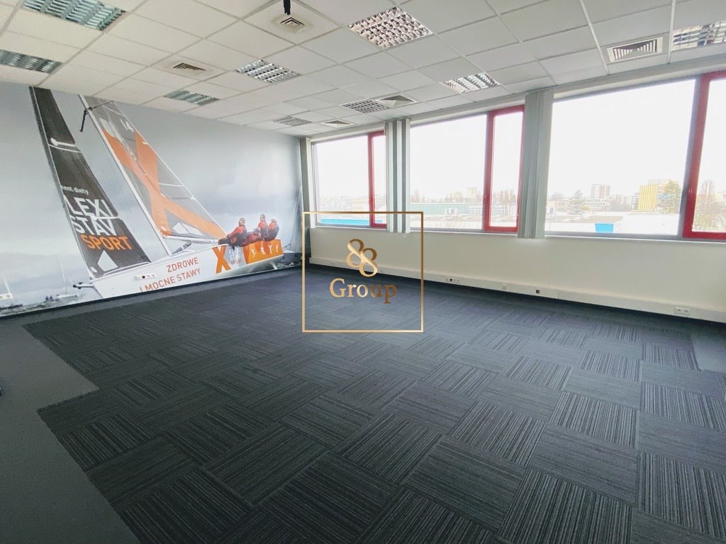 Na wynajem przestronne biuro 510 m² z klimatyzacją i parkingiem Warszawa, Praga-Południe, Gocław  510m2 Foto 1