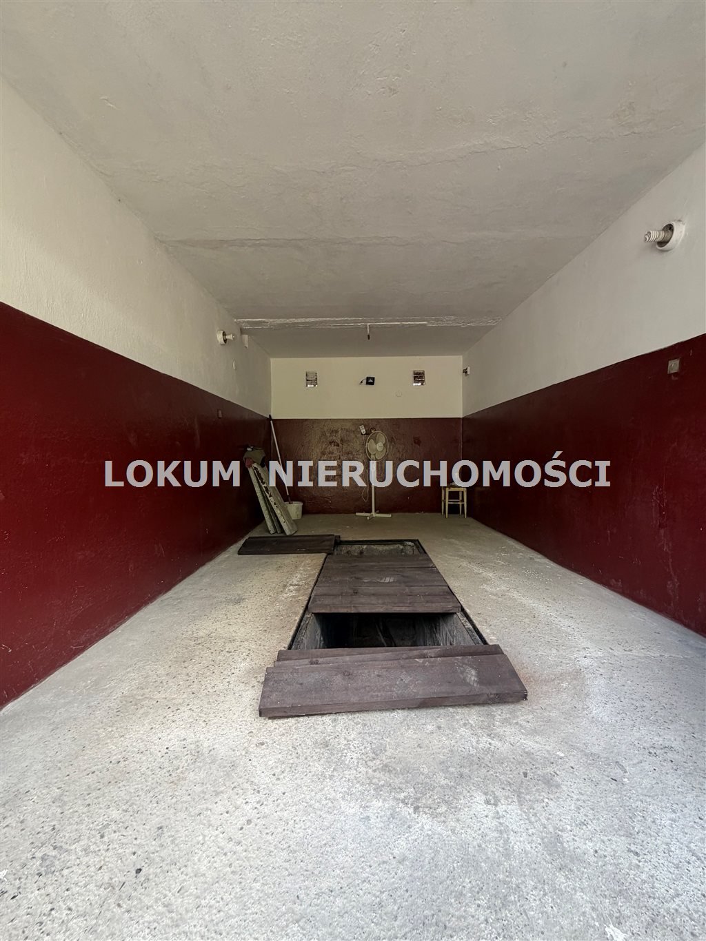 Polecam murowany garaż 15,8 m² z elektryką w Jastrzębiu Zdroju Jastrzębie-Zdrój, Osiedle Arki Bożka, Zielona  16m2 Foto 1