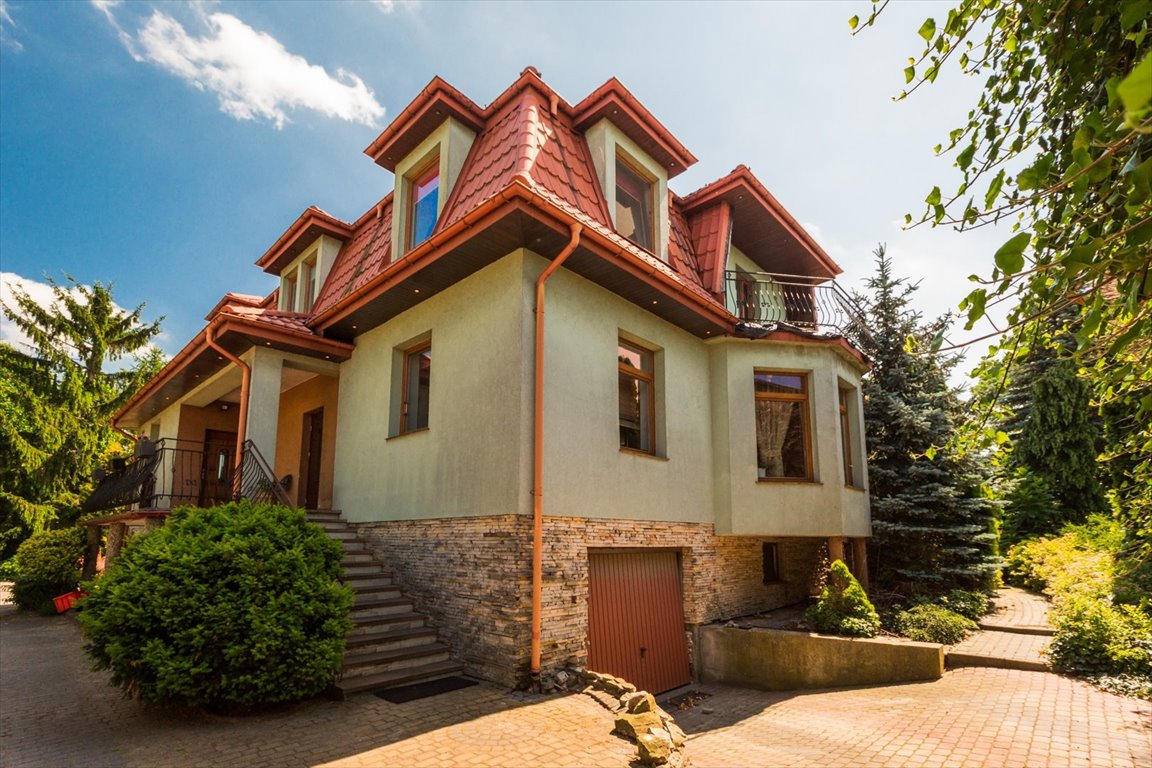 Przestronny dom 360 m² z 2 mieszkaniami i ogrodem Słotwin  360m2 Foto 1
