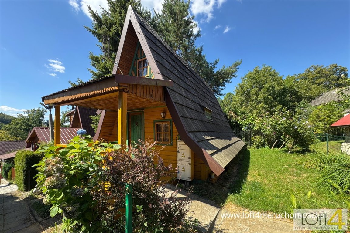 Urokliwy domek w górach z tarasem i dostępem do jeziora Czchów, Pęcherska Góra  60m2 Foto 1