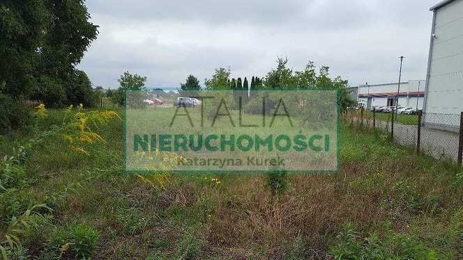 Na sprzedaż działka inwestycyjna 2256 m² z możliwością zabudowy Warszawa, Włochy  2 256m2 Foto 1