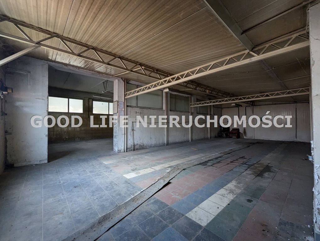 Lokal użytkowy na sprzedaż Dylągówka  1 600m2 Foto 1