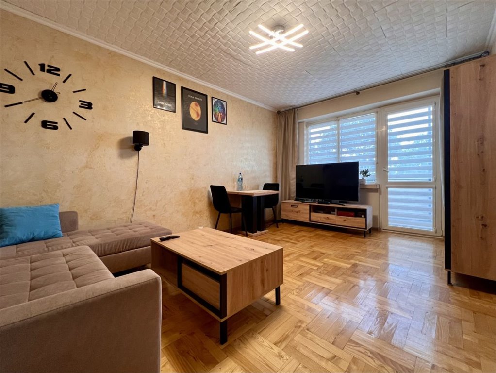 Mieszkanie trzypokojowe na sprzedaż Rzeszów, Podwisłocze  53m2 Foto 1