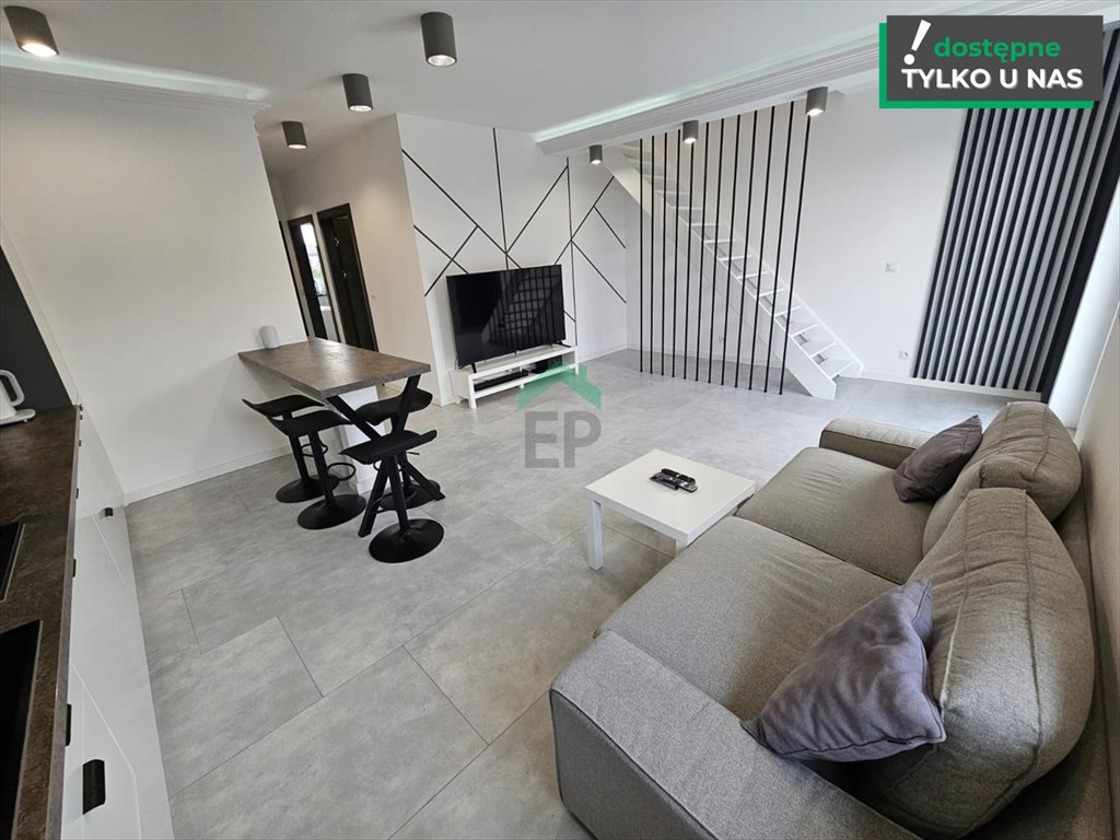 Gustowny apartament 86 m2 z balkonem i pełnym wyposażeniem Blachownia  86m2 Foto 1