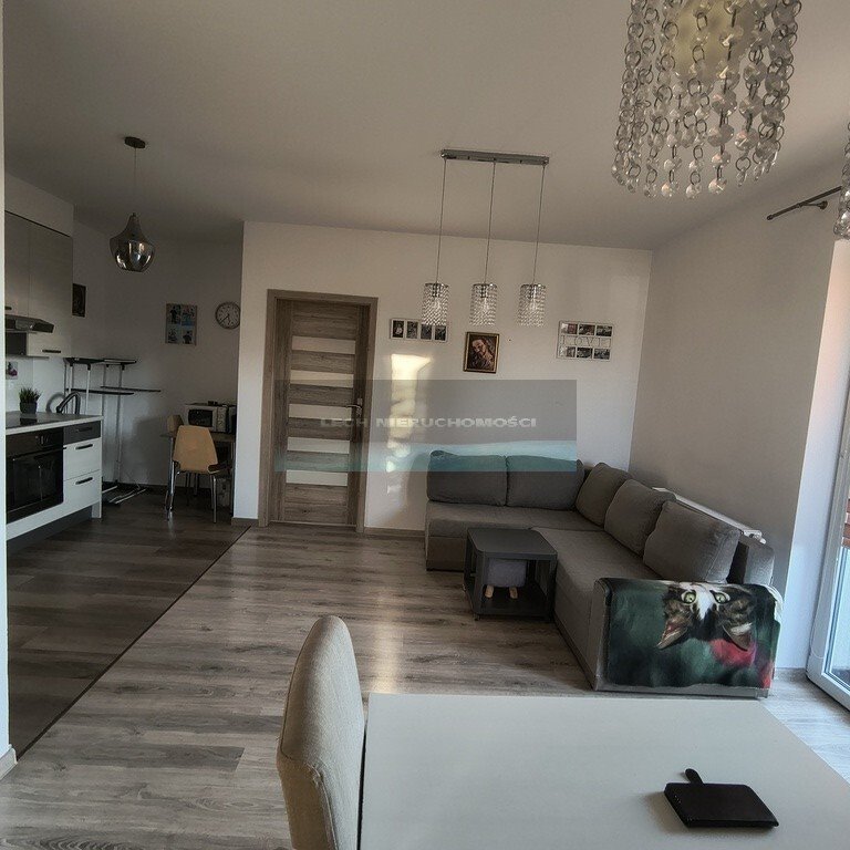 Do sprzedania przestronne 3-pokojowe mieszkanie 59,74 m² z balkonem Wieliszew, Królewska  60m2 Foto 1