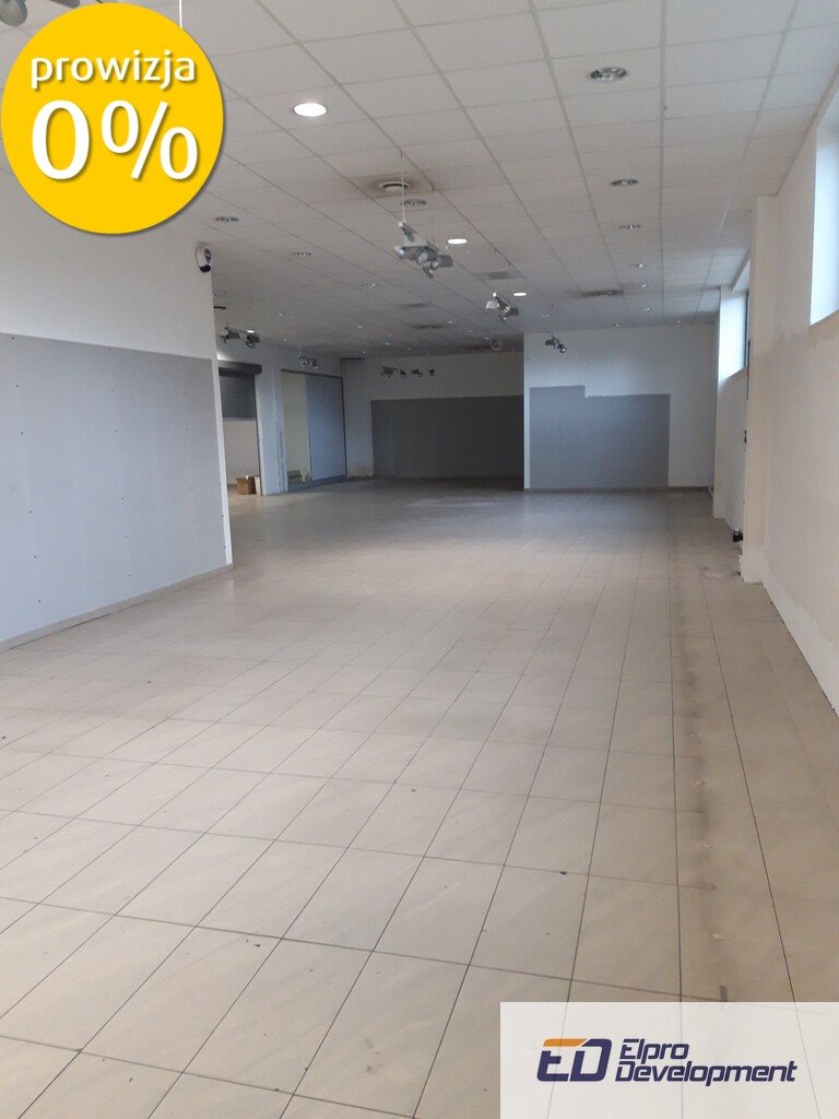 Lokal użytkowy na wynajem Chełmno  205m2 Foto 1