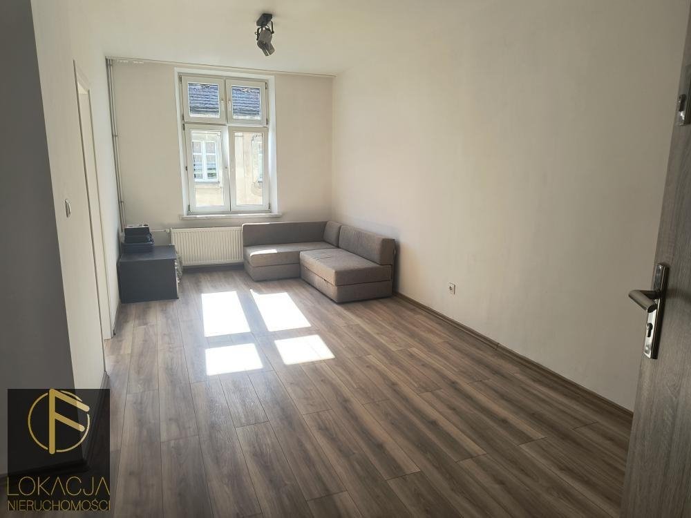 Mieszkanie dwupokojowe na sprzedaż Kalisz  35m2 Foto 1