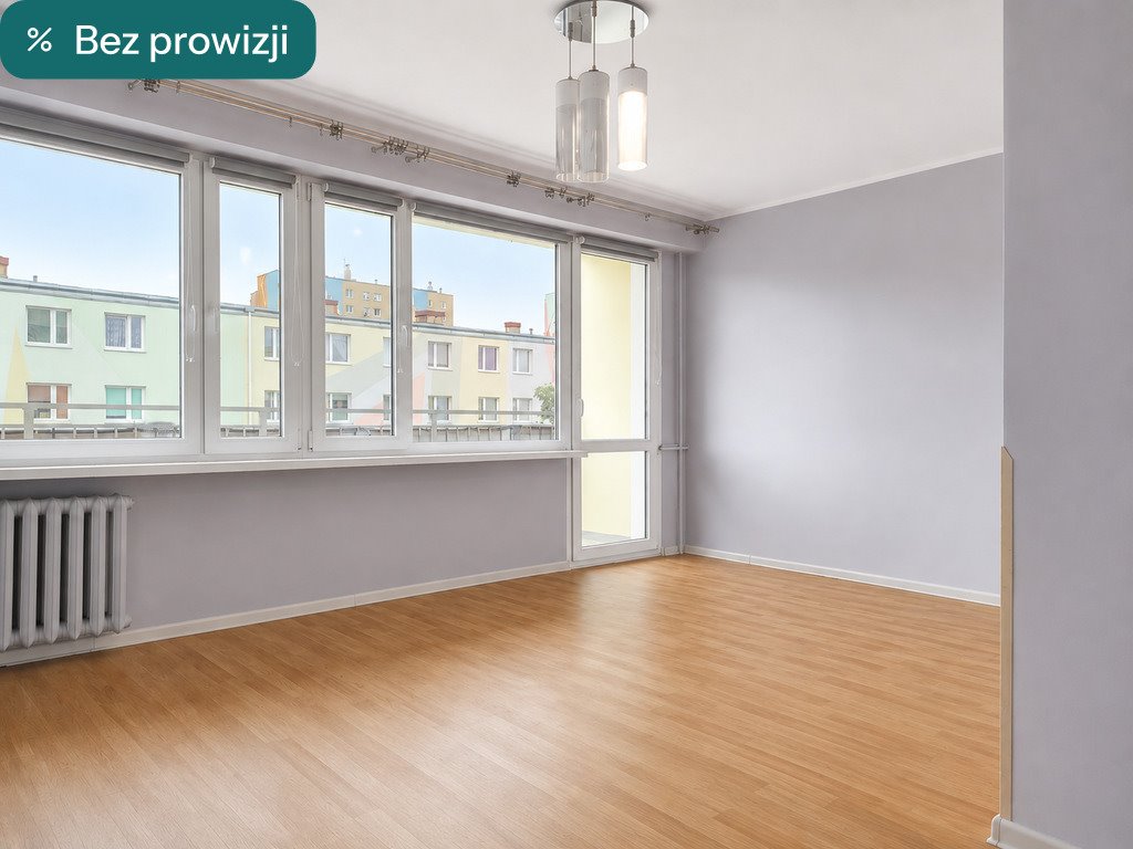 2-pokojowe mieszkanie z balkonem i parkingiem, blisko sklepów Skierniewice, Jarosława Iwaszkiewicza  48m2 Foto 1