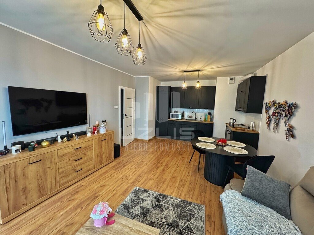 Na sprzedaż nowoczesne 42,68 m² mieszkanie z windą i miejscem parkingowym Starogard Gdański, Powstańców Warszawskich  43m2 Foto 1
