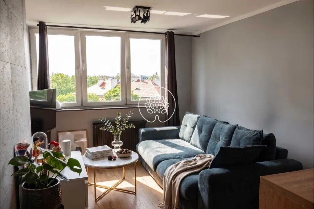 Na wynajem przestronne 38 m² dwupokojowe mieszkanie z windą, blisko metra Warszawa, Dymińska  38m2 Foto 1