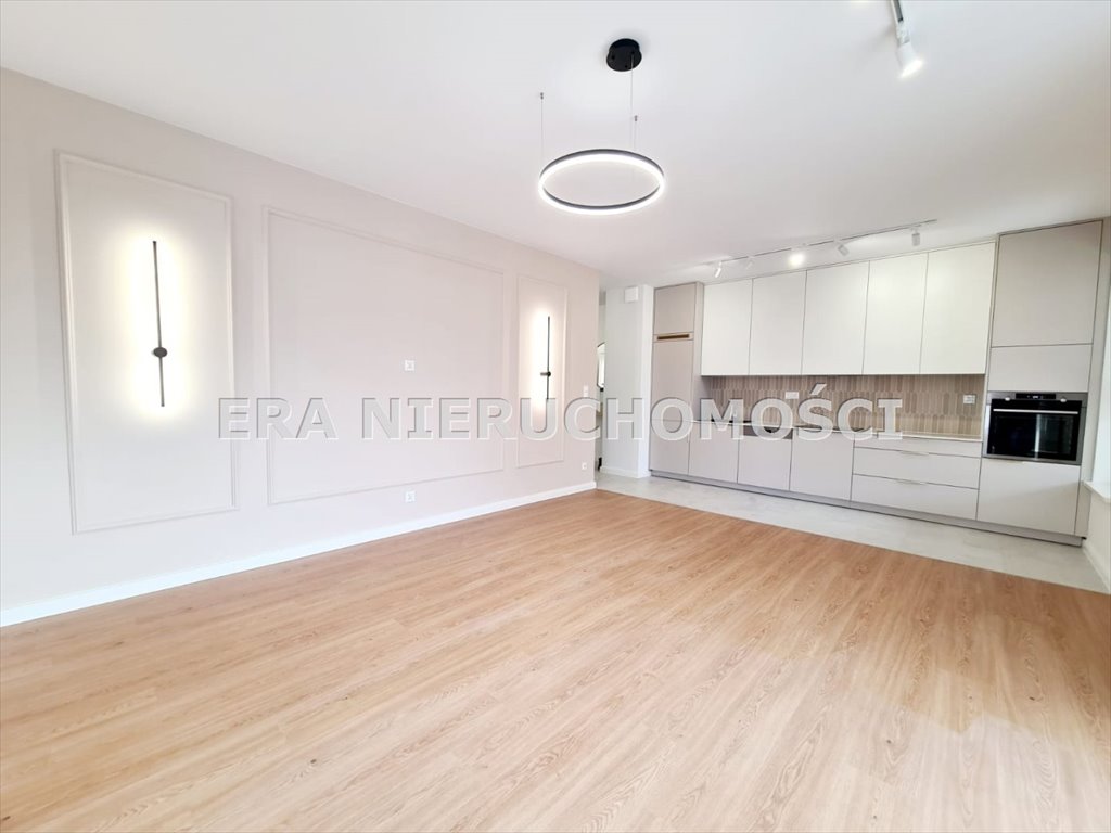 Mieszkanie trzypokojowe na sprzedaż Białystok, Antoniuk, Choroszczańska  64m2 Foto 1