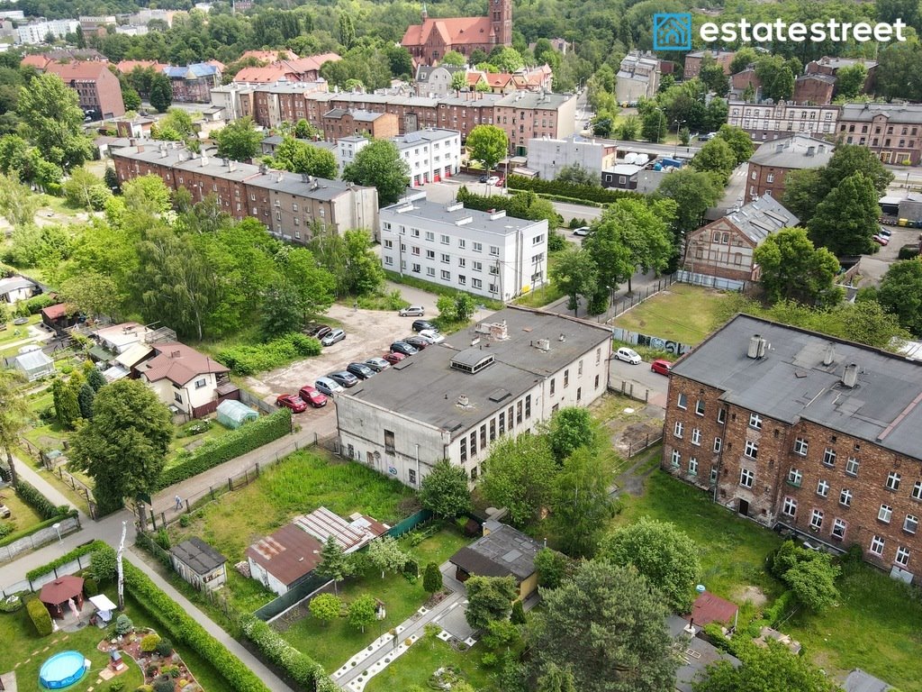 Dom na sprzedaż Ruda Śląska, Wirek, Strażacka  1 100m2 Foto 1