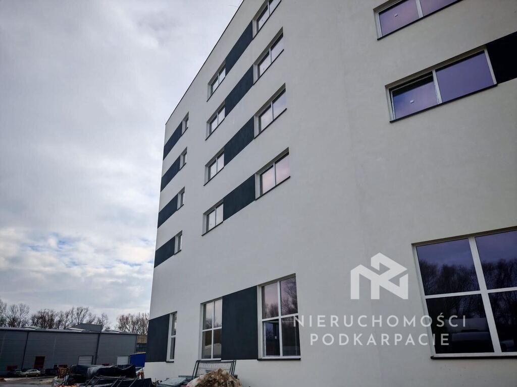 Magazyn 400 m² w Rzeszowie (dogodny dojazd do S19 i A4) Rzeszów  400m2 Foto 1