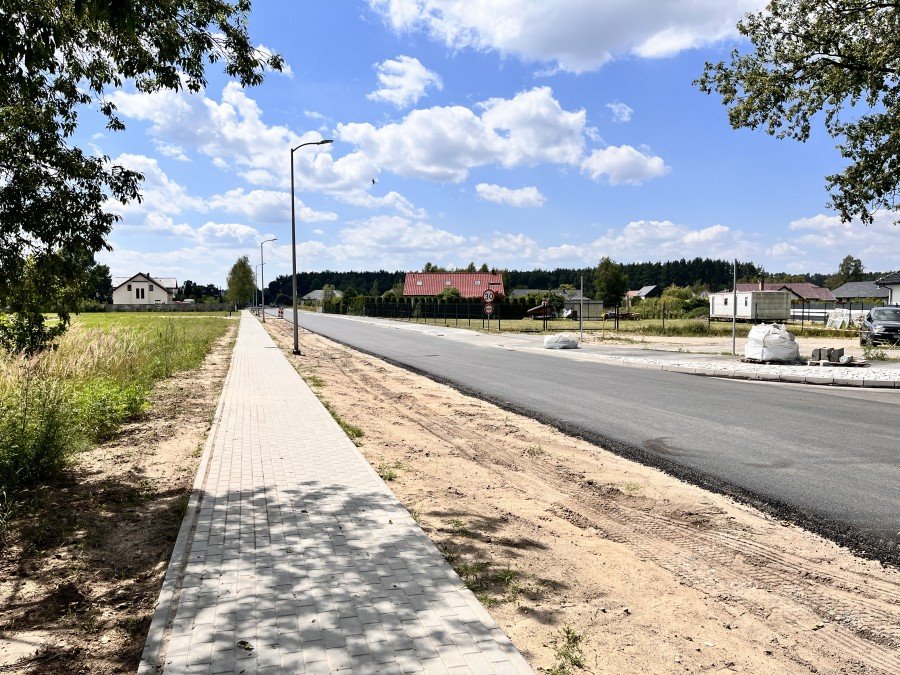 Działka budowlana na sprzedaż Jęczydół  1 121m2 Foto 1