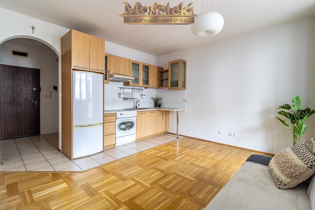 Dwupokojowe mieszkanie z dużym balkonem i widokiem na patio Warszawa, Ursynów, Natolin, Stryjeńskich  35m2 Foto 1