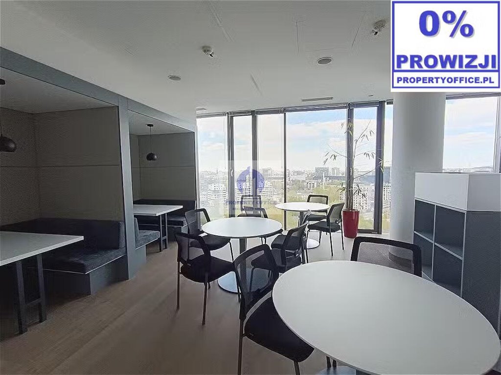 Przestronne biurko w coworkingu na 13. piętrze Ochoty Warszawa, Ochota, Szczęśliwicka  5m2 Foto 1