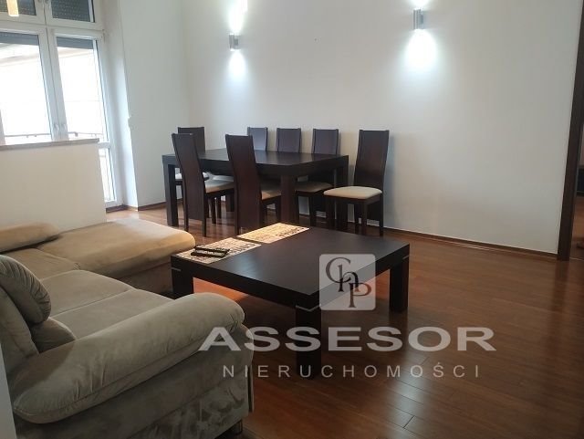 Mieszkanie dwupokojowe na wynajem Kalisz, Śródmieście  61m2 Foto 1